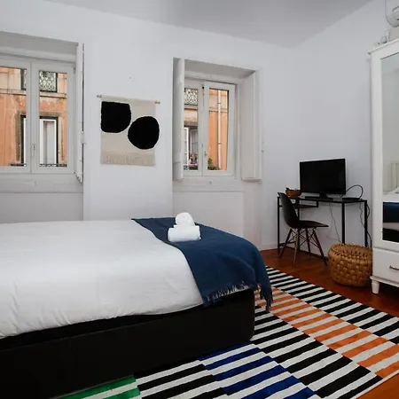 Praca Flores Lisboa