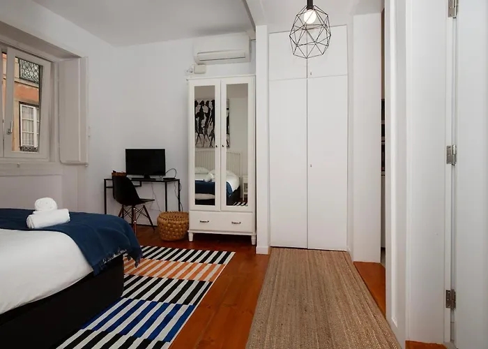 Praca Flores * 리스본