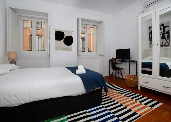 Praca Flores 리스본