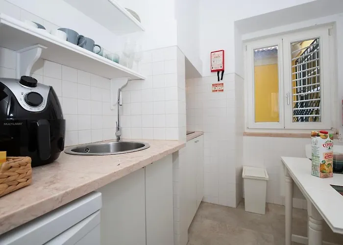 Praca Flores 리스본